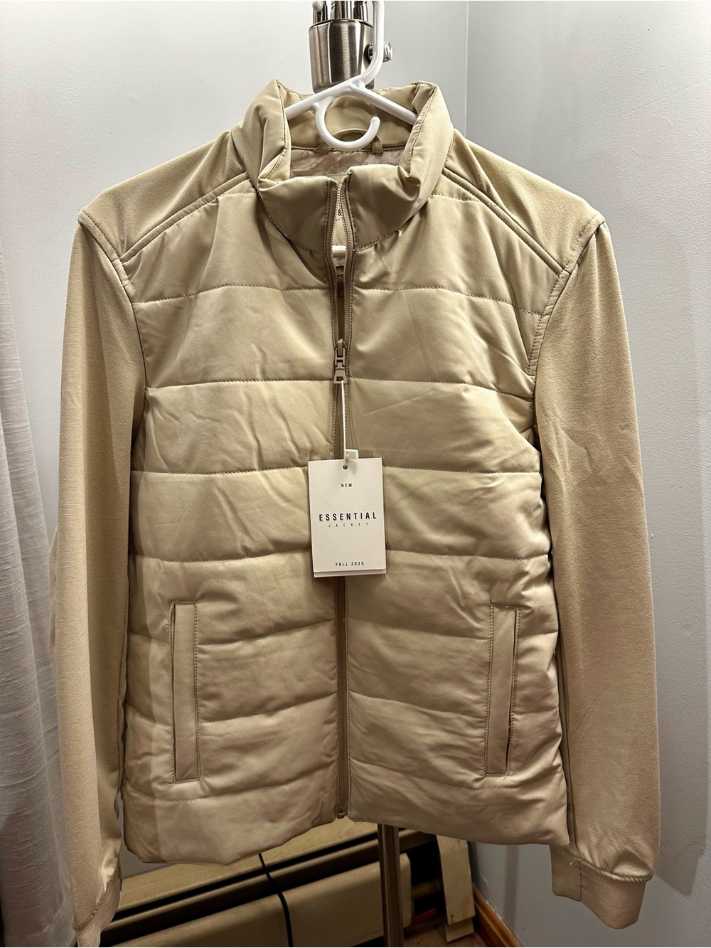 Men's Cream Quilted Puffer Jacket (NEW)